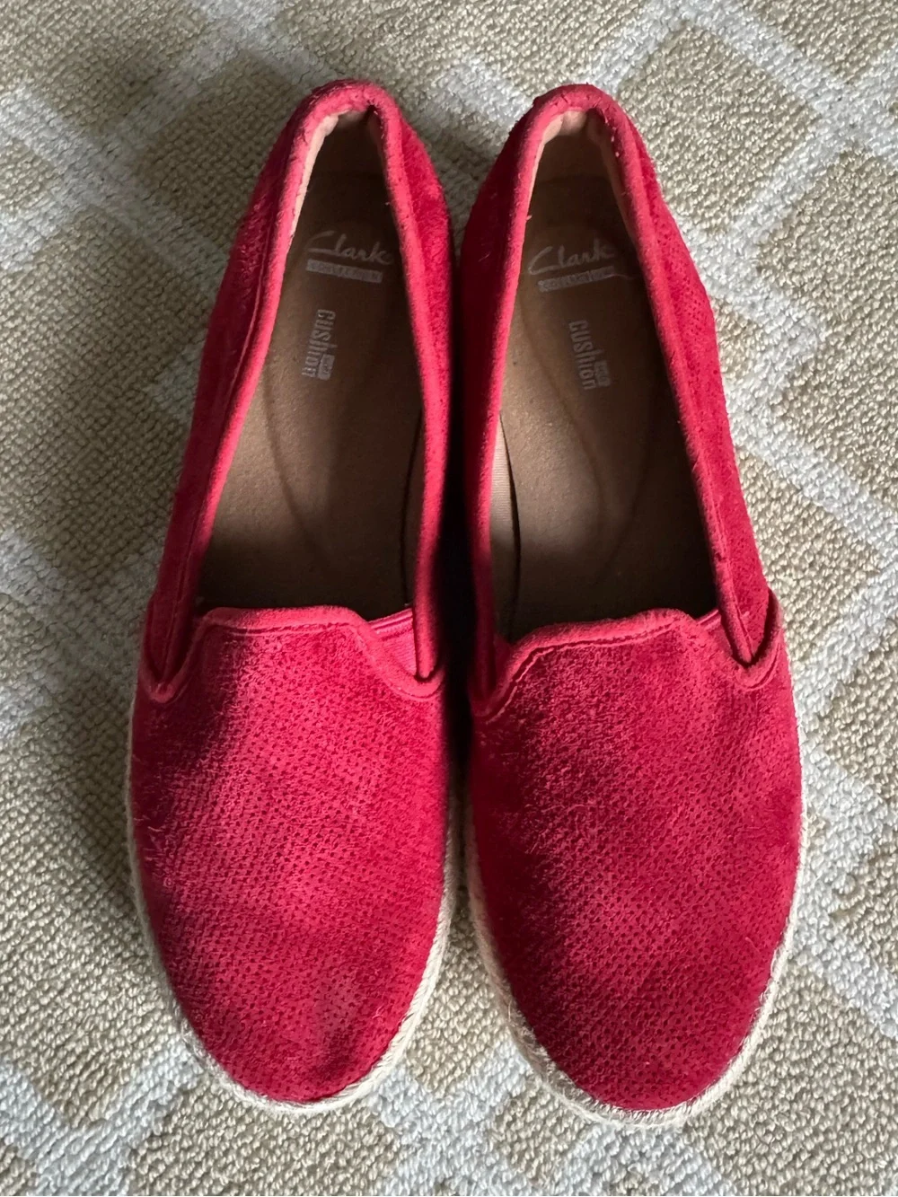 Clarks Cushion Soft Red Suede Espadrille Slip On Flats Women’s 10